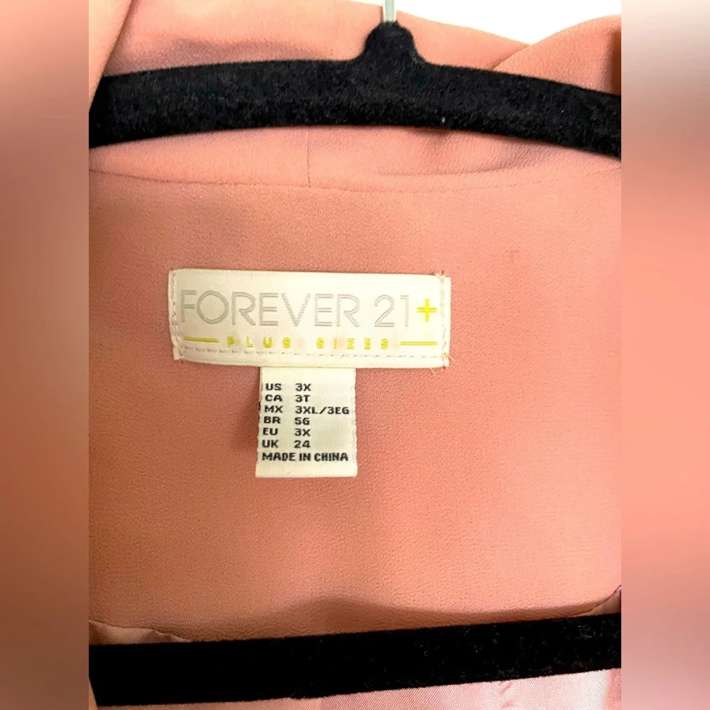 Dusty Pink Blazer - Picture 2 of 2